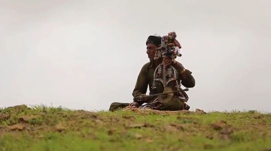 Surando, an ancient folk musical instrument of Kutch is on the verge of extinction
