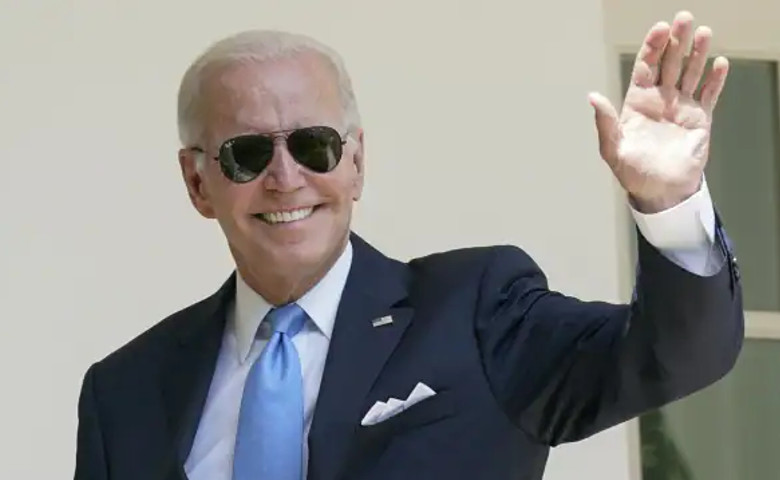 JO BIDEN