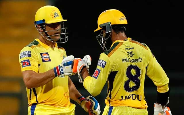 MS-Dhoni-and-Ravindra-Jadeja2