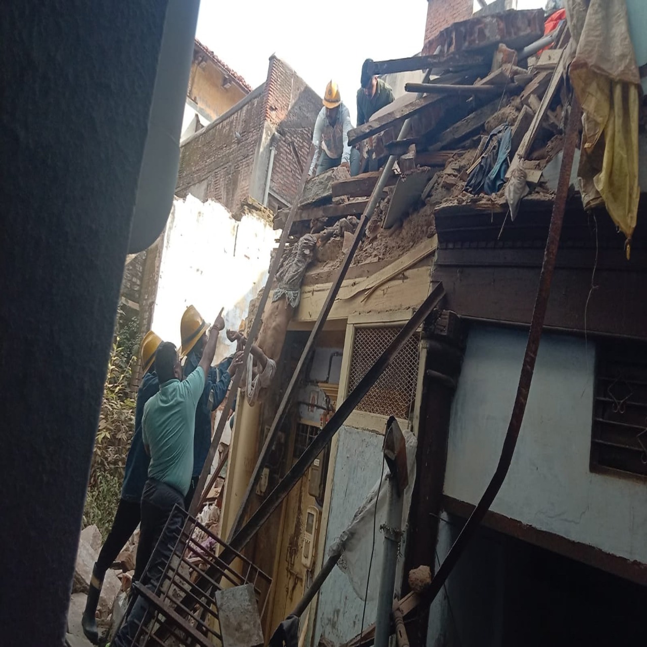 Ahmedabad Pol collapse