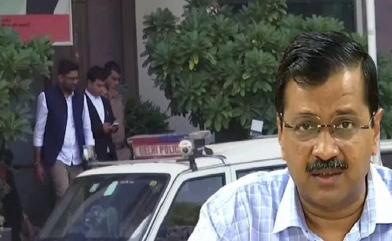 Gopal Italia and Arvind Kejriwal