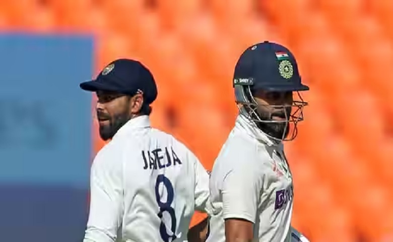 Ravindra Jadeja and VIrat Kohli