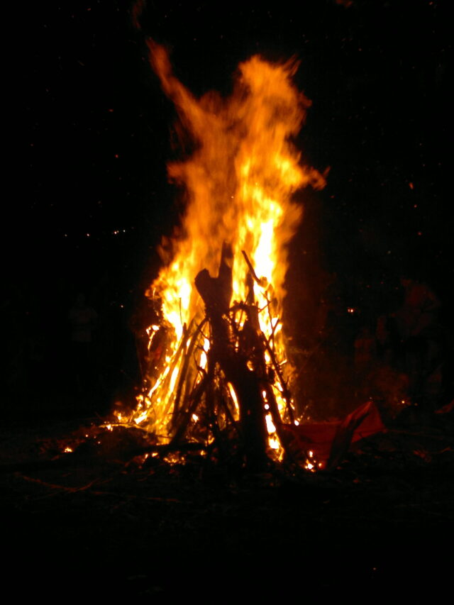 cropped-Holika_dahan-1-scaled-1.jpg