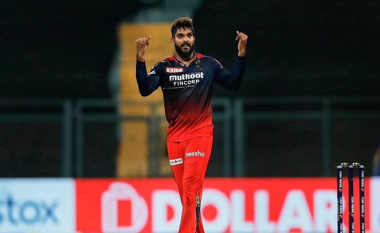 RCB Wanindu Hasaranga