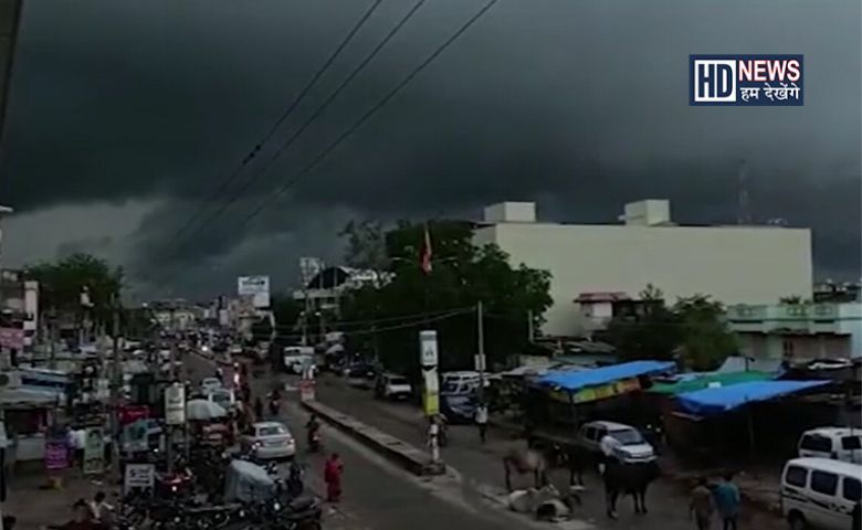 biparjoy Cyclone: કચ્છ-સૌરાષ્ટ્રના 8 જિલ્લાના 313 ગામોમાં અંધારપટ છવાયો