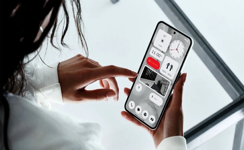 Nothing 2a phone 