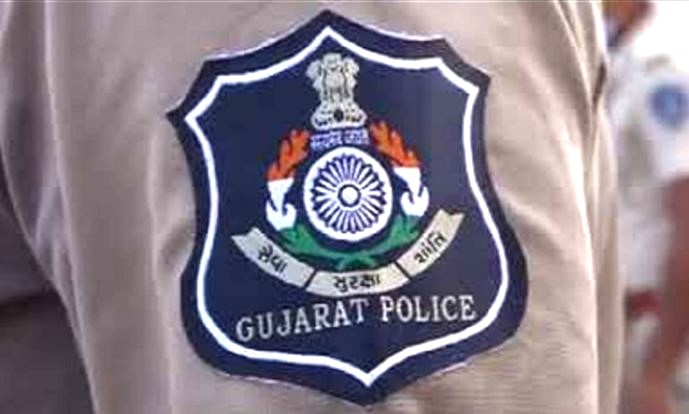 ગુજરાત પોલીસ - HDNews