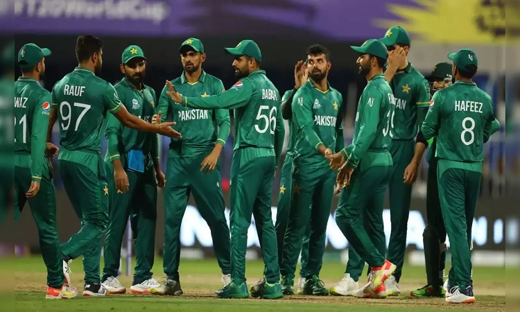 Pakistan team in T20 World Cup - Hum Dekhenge