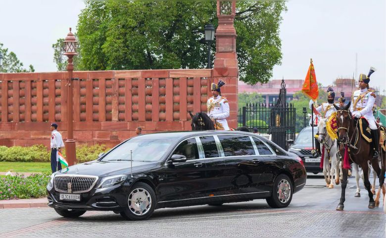 Draupadi Murmu official car