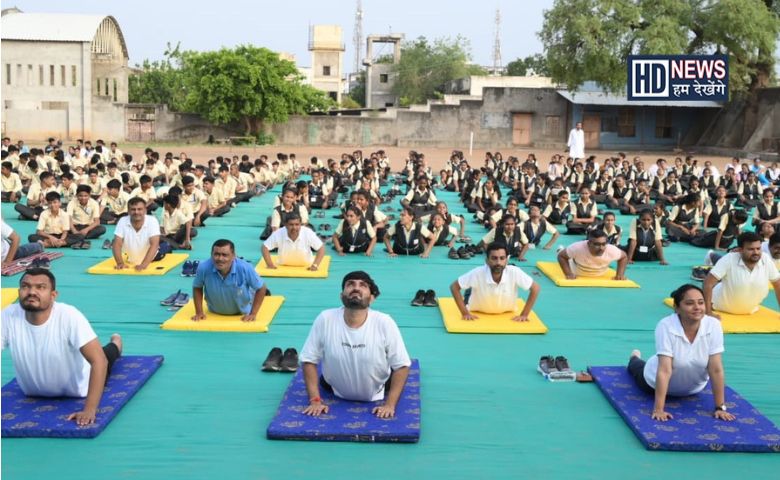યોગ દિવસ - મહિસાગર - HDNews