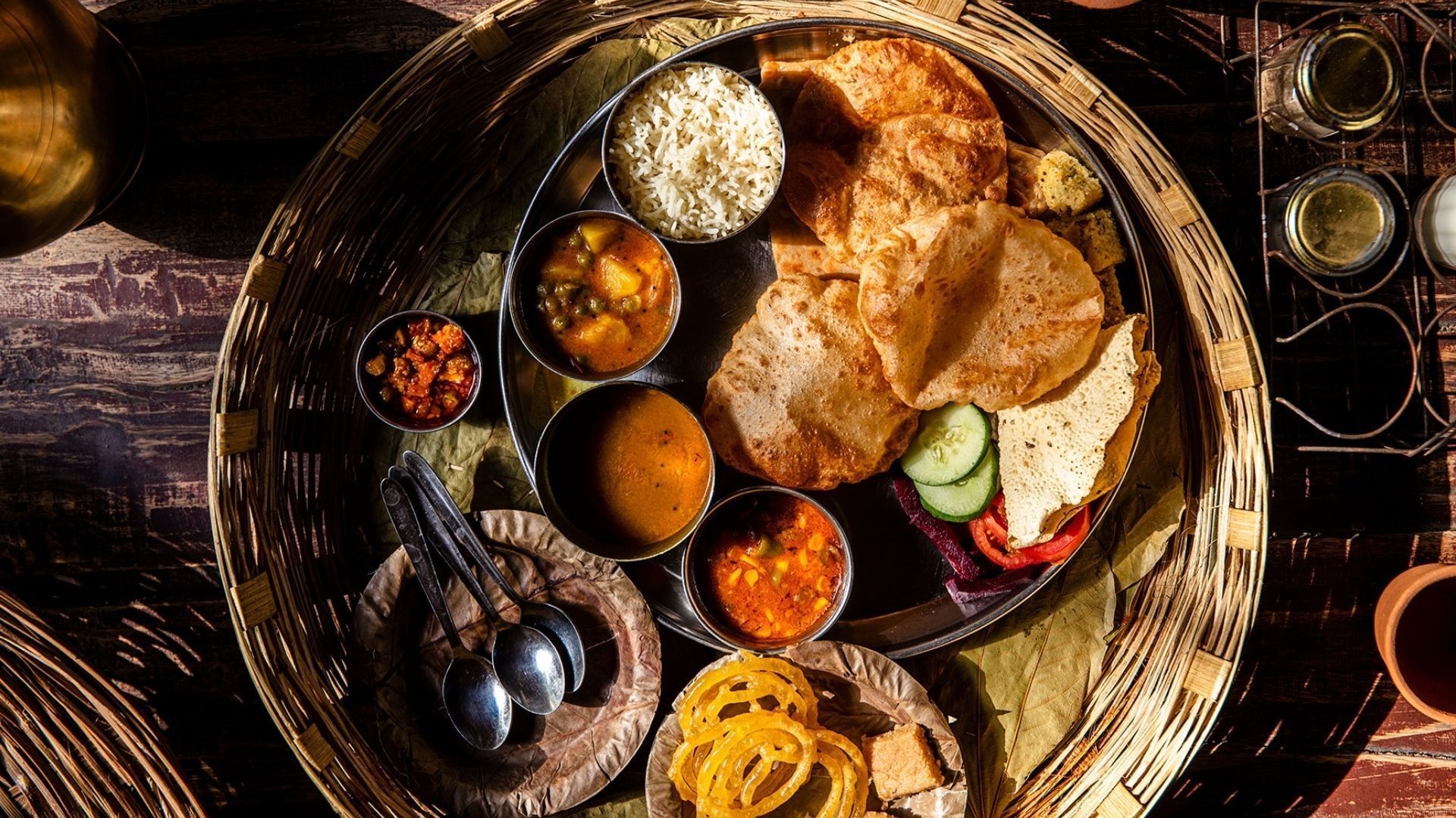 સ્કિન ગ્લો નથી કરતી? તો પહેલા તમારી થાળી તપાસો, જુઓ તેમાં શું ખૂટે છે. hum dekhenge news