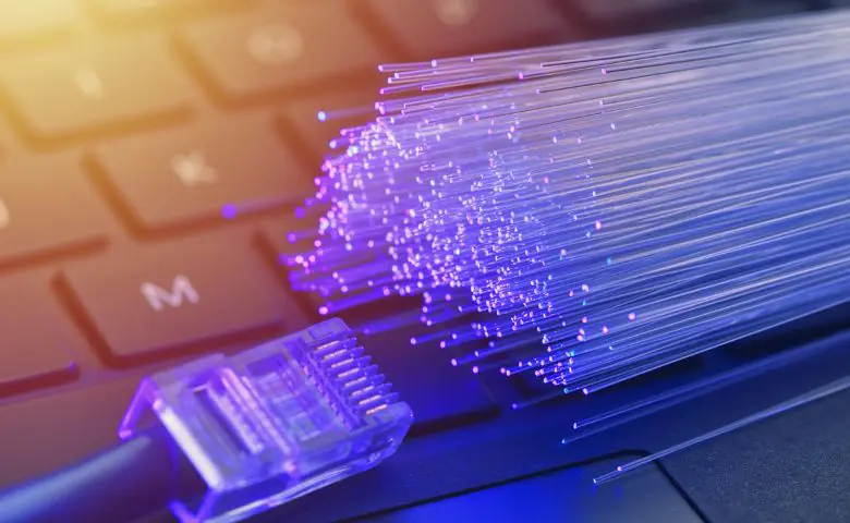 જાપાને 10.20 લાખ Gbps ઇન્ટરનેટ સ્પીડનો વિશ્વ રેકોર્ડ બનાવ્યો, જાણો એક સેકન્ડમાં કેટલી ફિલ્મો ડાઉનલોડ થશે hum dekhenge news