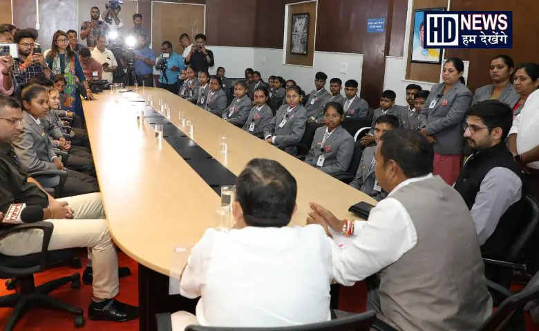 તાપી કે તારે, શ્રીહરિકોટાની મુલાકાત