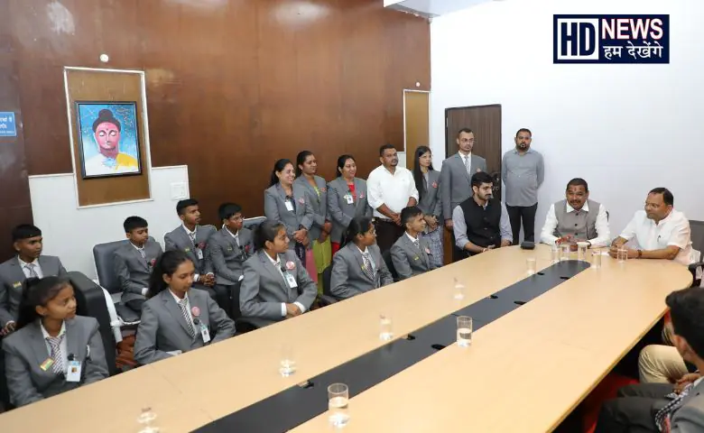 તાપી કે તારે, શ્રીહરિકોટાની મુલાકાત