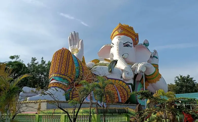 વિદેશમાં પણ પૂજાય છે ભગવાન ગણેશ, ભવ્ય મંદિરોમાં બિરાજે છે બાપ્પાની સુંદર મૂર્તિઓ hum dekhenge news