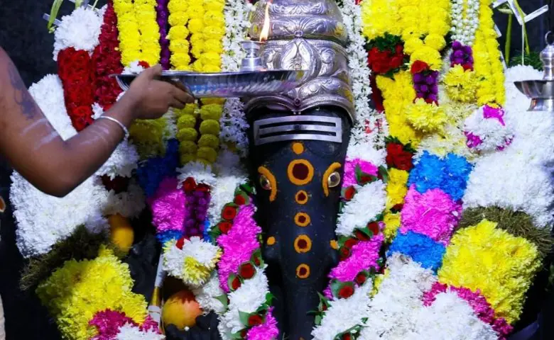 વિદેશમાં પણ પૂજાય છે ભગવાન ગણેશ, ભવ્ય મંદિરોમાં બિરાજે છે બાપ્પાની સુંદર મૂર્તિઓ hum dekhenge news