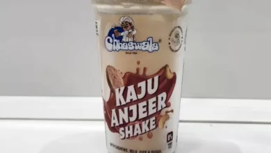Outdoor food lovers beware, a dead insect has emerged from Chhashwala's fig shake!, hum dekhenge news