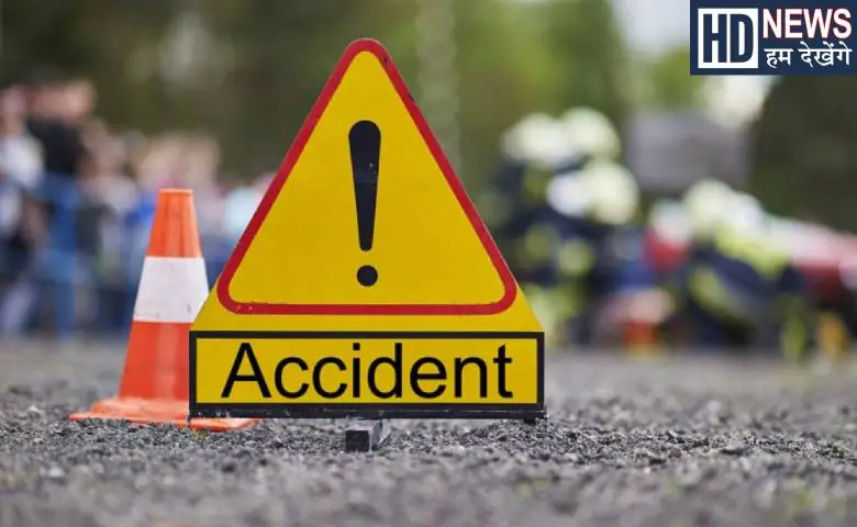 UP: Road accident in Barabanki, 4 died on the spot after Innova car hit trailer, hum dekhenge news