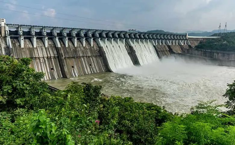 The total amount of water stored in the major reservoirs of the state is more than 59%, the average rainfall recorded in the monsoon this year is more than 128%, hum dekhenge news