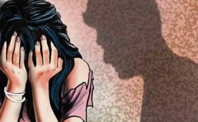 The cruel Kali Yuga! The father looked at his minor daughter in a bad light, and then the mother went out.., hum dekhenge news