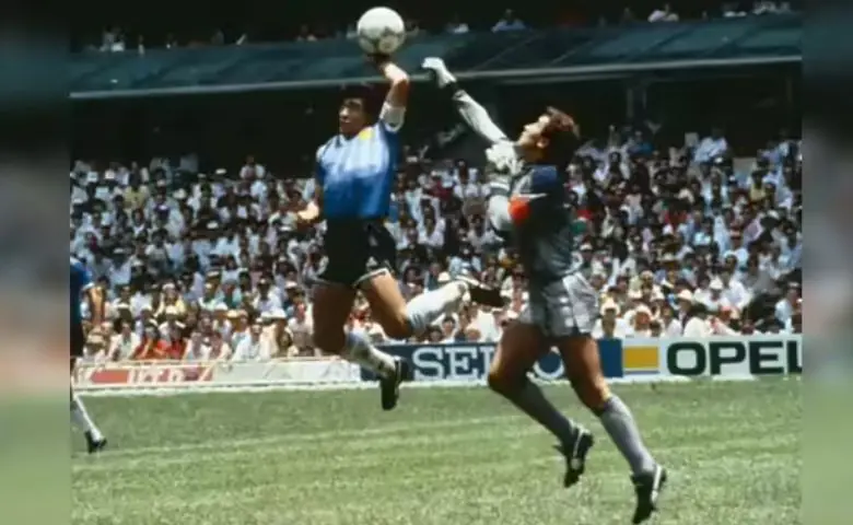 Maradona Hand of God Goal: ડિએગો મારાડોનાનો એ ગોલ શું હતો, 36 વર્ષ બાદ પણ જેને ફેન્સ યાદ કરે છે hum dekhenge news