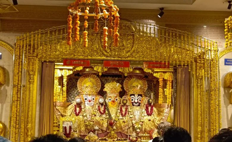 અમદાવાદની રથયાત્રા માટે ભગવાનના સાત જોડી વિશેષ વાઘા તૈયાર, કાપડ ખાસ વૃંદાવનથી મંગાવાયું અમદાવાદની રથયાત્રા માટે ભગવાનના સાત જોડી વિશેષ વાઘા તૈયાર, કાપડ ખાસ વૃંદાવનથી મંગાવાયું hum dekhenge news