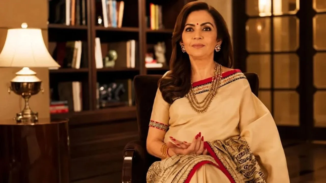 'Tree of Life' on Nita Ambani's saree, know the unique story of Pattachitra art