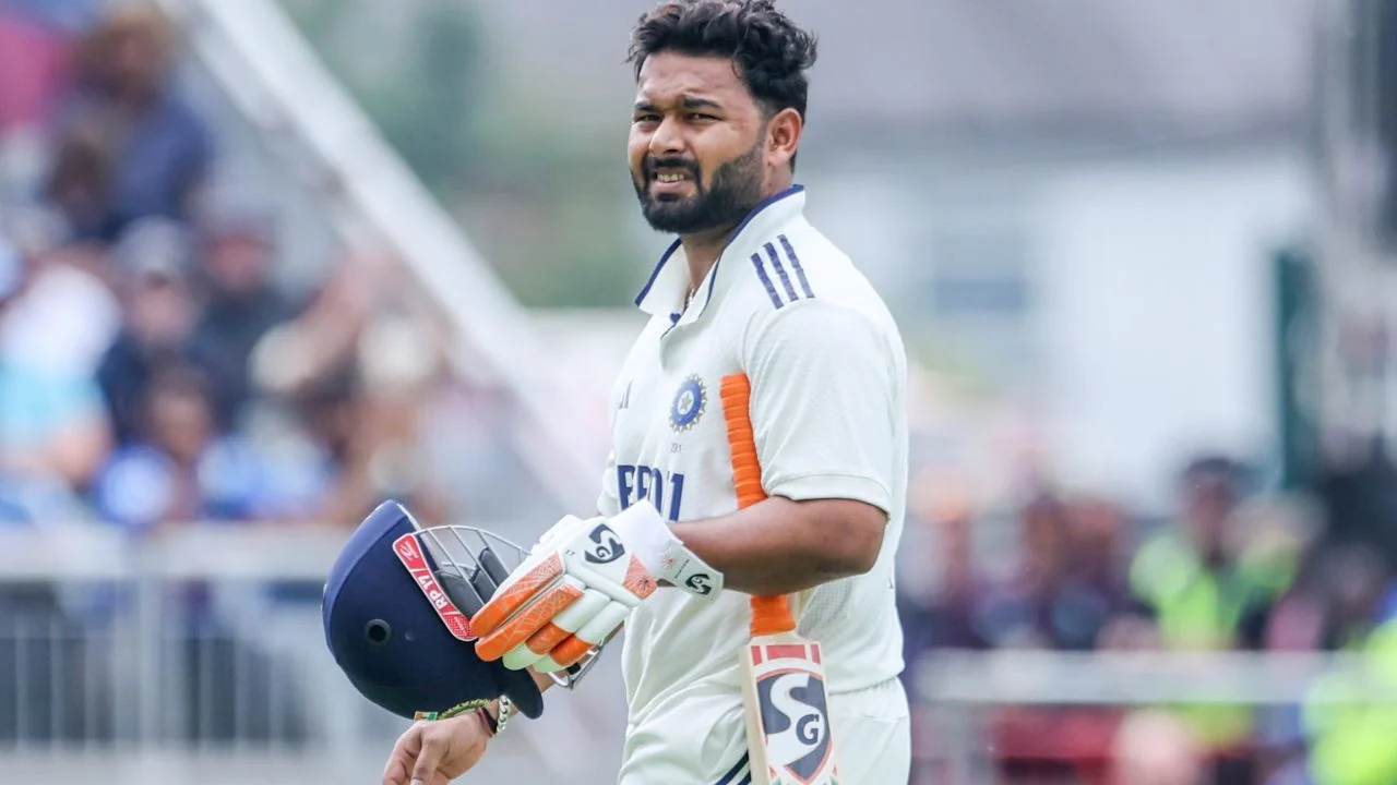 Lahiru Kumara's bouncer fell heavily, Rishabh Pant retired hurt