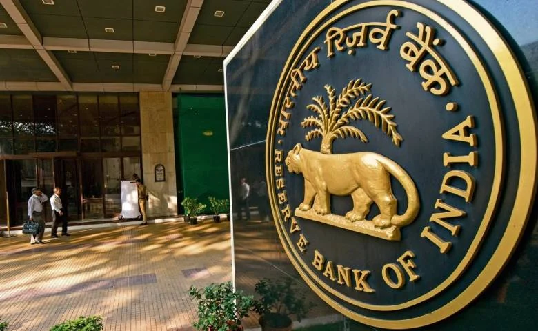 RBI's special scheme receives tremendous response; $40.81 billion flows into India, hum dekhenge news