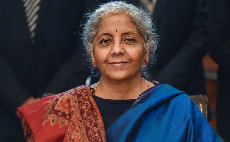 Nirmala Sitharaman issues statement on new tax bill; says UPI charges are only for merchants, not for customers, hum dekhenge news