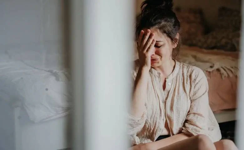 Fear of repeated layoffs among Meta employees; woman postponed pregnancy due to the dread of being laid off, hum dekhenge news