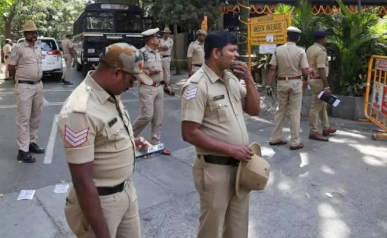 Stir in Bengaluru due to 'Operation Mukta': 1909 suspects detained, 15 Bangladeshi nationals found, hum dekhenge news