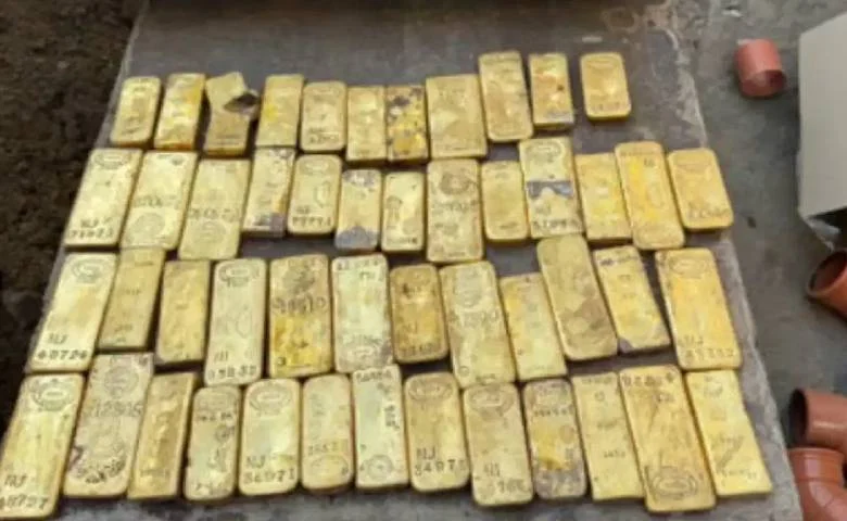 Workers in Belgium discover a massive treasure; gold worth ₹99 crore found inside a wall, hum dekhenge news