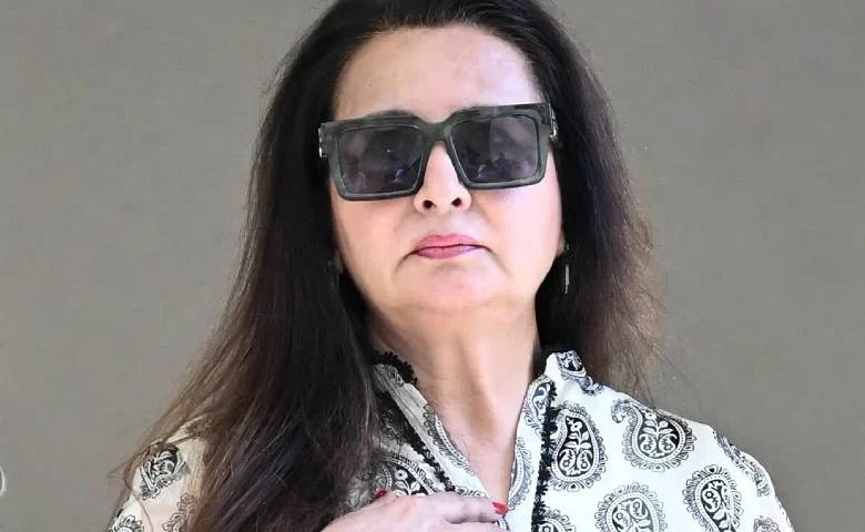 What happened to actress Poonam Dhillon? Admitted to hospital, hum dekhenge news