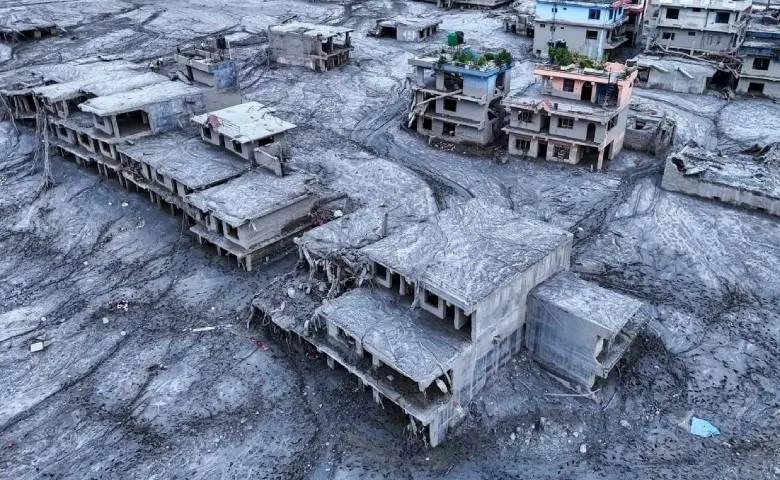 17 branches of 11 banks destroyed by nepal floods