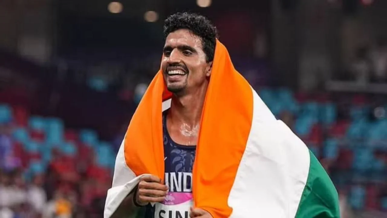 Who is Gulveer Singh who won medal in two consecutive Asian Games?