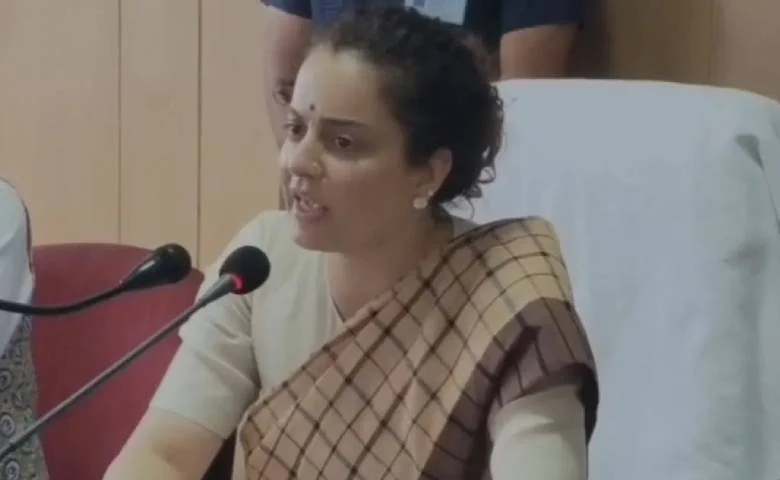 Meeting of the (DISHA) in Mandi parliamentary