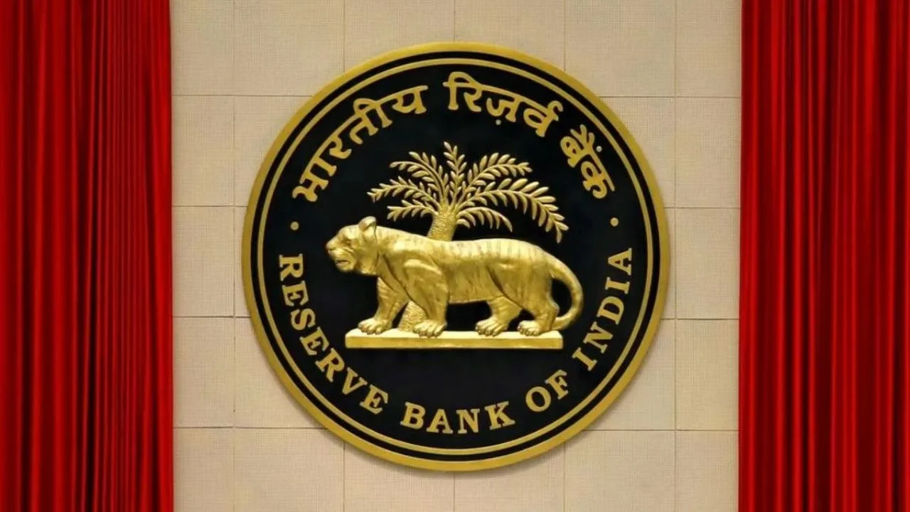 Major move by RBI: ₹50,000 crore withdrawn from the market.