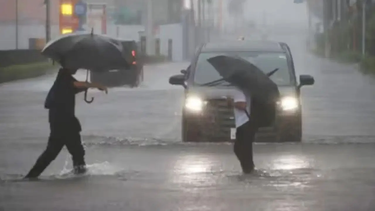Threat of storm in Japan amidst Asian Games; 300 flights cancelled.