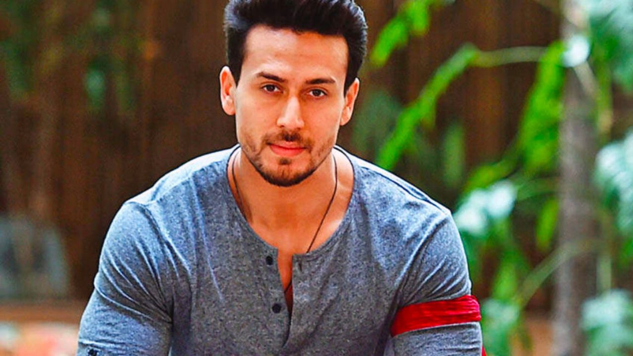 Breaking News: Firing at Tiger Shroff in Mumbai's Juhu; another person also injured.