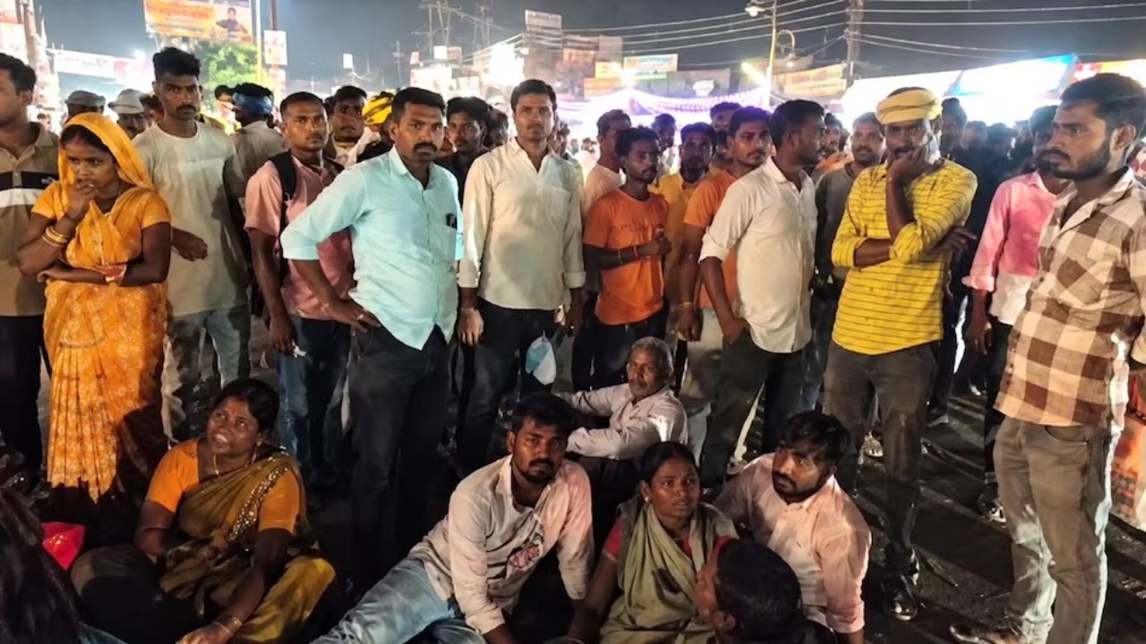 3 killed, 10 burnt due to electrocution during Durga statue immersion in Gorakhpur