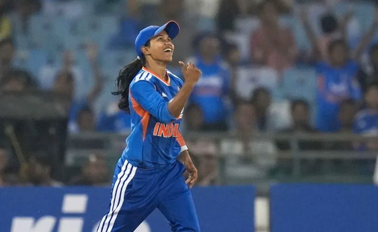 Niki Prasad Takes 2 Wickets In First 2 Balls