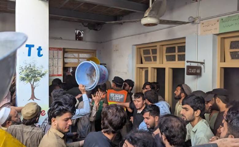 Pakistan tragedy 28 children die