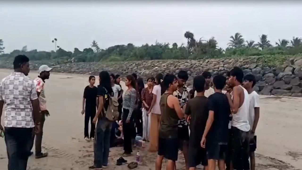 Eight students from Pune drowned while on a picnic at Diveagar Beach.