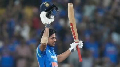 Who was the number one player before Shubman Gill—the batsman who scored the fastest double century in ODIs?