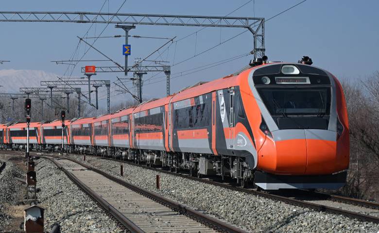 surendranagar western railway train