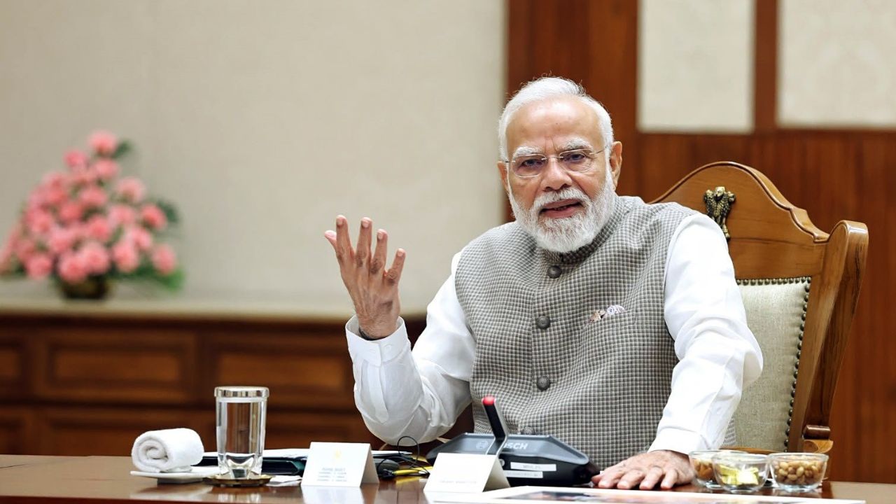PM Modi completes 25-year journey in office; prominent global leaders extend congratulations.